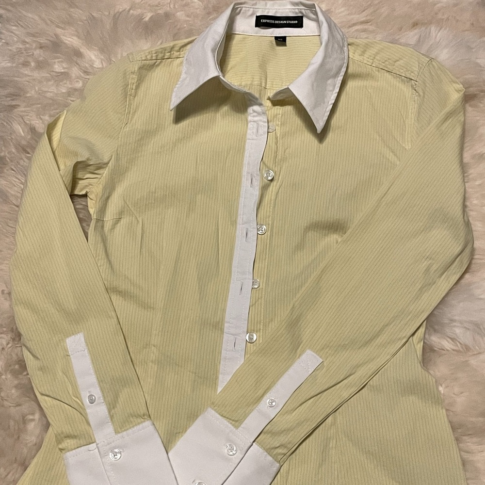 Express. Soft yellow with blue stripe shirt
